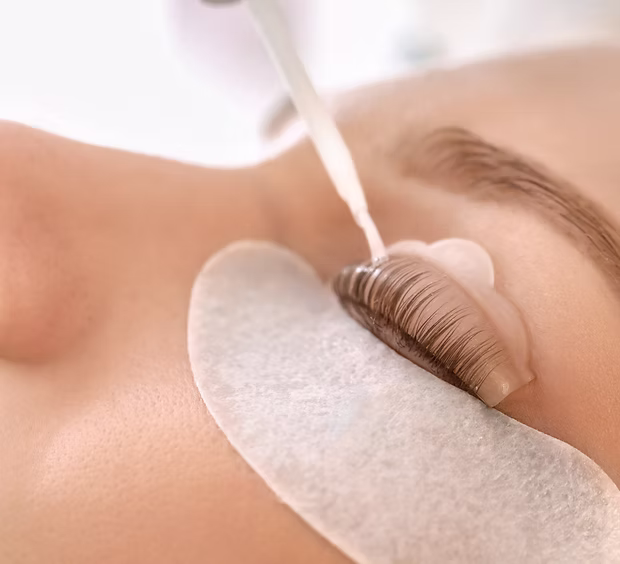 Rehaussement de Cils